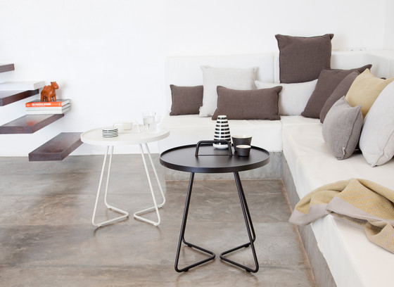 ON-THE-MOVE | Side tables | Cane-line