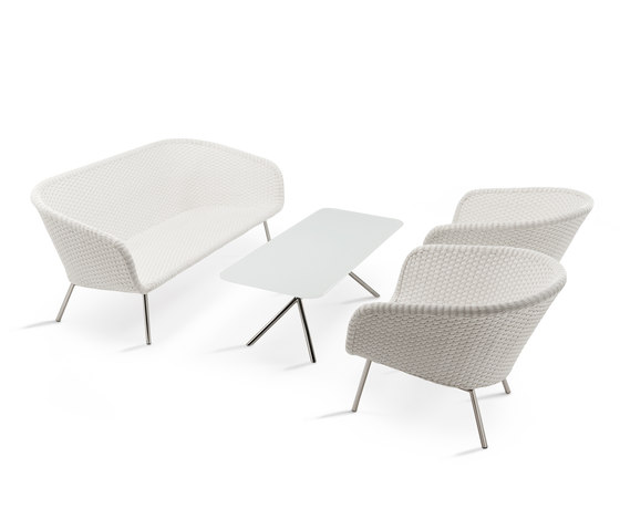 Shell Easy Chair | Armchairs | FueraDentro