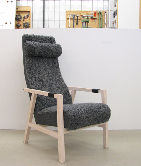 Jako High armchair | Fauteuils | Olby Design