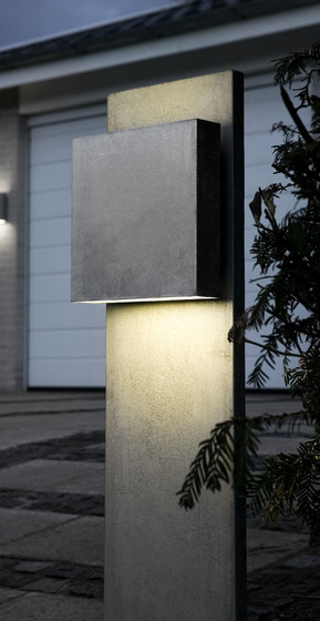 Square 250 | Square Bollard | Illuminazione sentieri | FOCUS Lighting