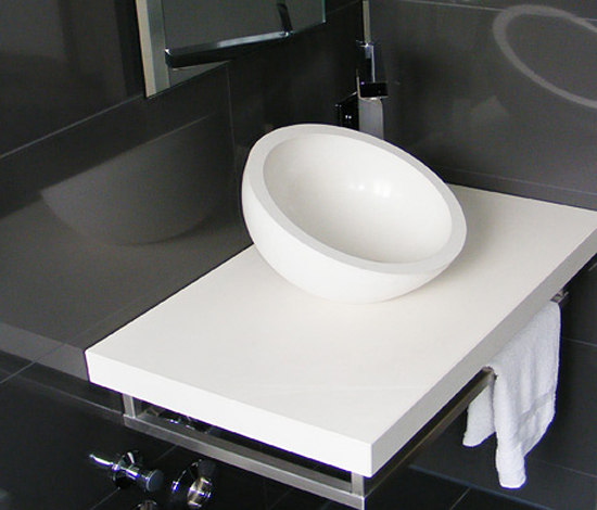 Mitsuio concrete washbasin | Lavabos | OGGI Beton