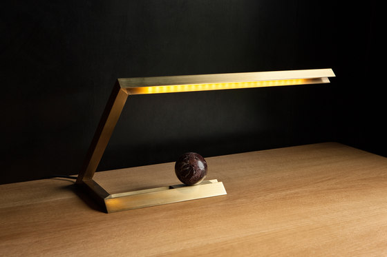 Oud Lamp - Brass | Luminaires de table | Resident