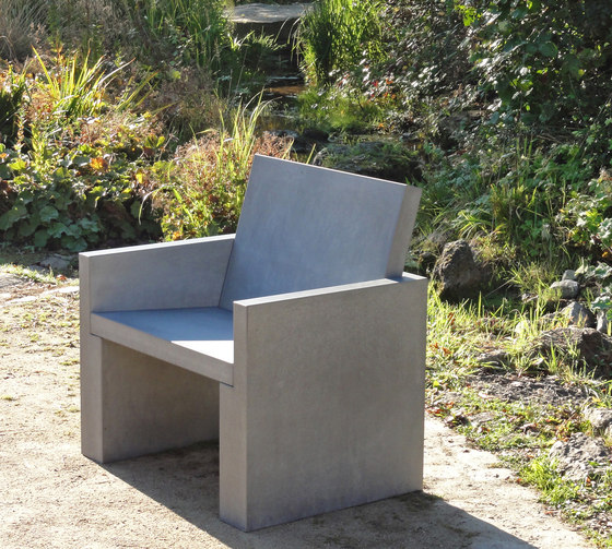 Massa Concrete bench | Benches | OGGI Beton