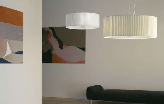 Cilindro Soft pendant light with fabric shade | Lampade sospensione | MODO luce