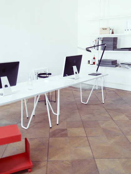 Sinus Table | Dining tables | L&Z