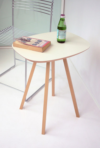 Simple | Tavolini alti | Studio Domo