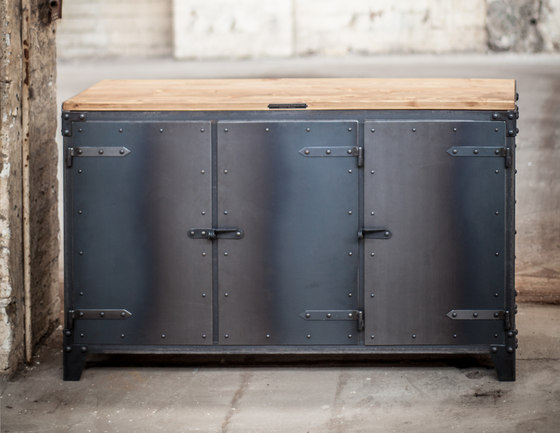 SIDEBOARD PX STEEL | Buffets / Commodes | Noodles Noodles & Noodles CORP.