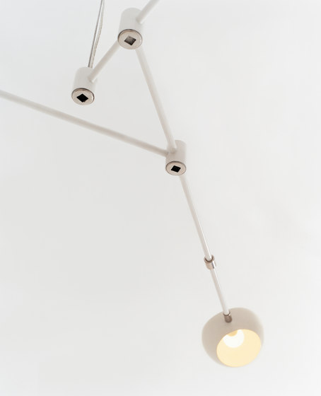 Oseo No 427 | Lámparas de suspensión | David Weeks Studio