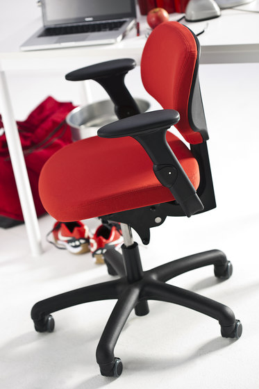 RH Activ 220 | Office chairs | Flokk