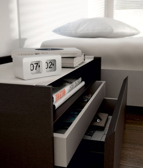 Indigo bedside table | Comodini | ARLEX design