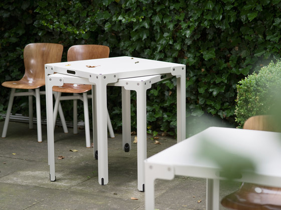 T-table outdoor | Tavoli bistrò | Functionals