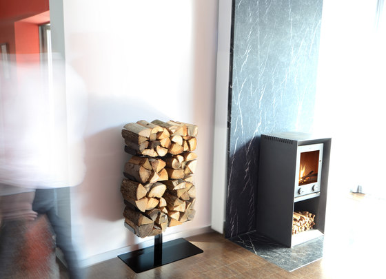 wooden tree stand small | Fireplace accessories | Radius Design