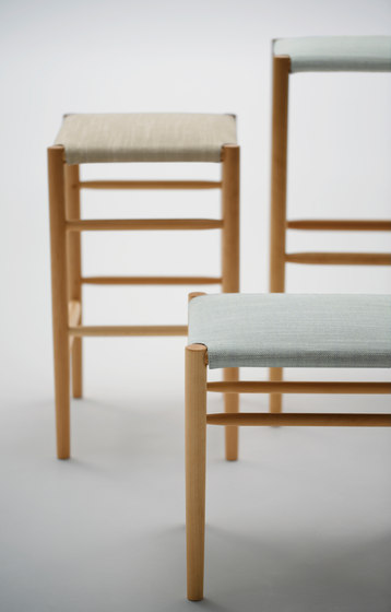 Lightwood Arm Chair (Webbing Seat) | Sillas | MARUNI
