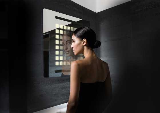 LivingShapes interactive mirror | Miroirs | Philips Lumiblade - OLED