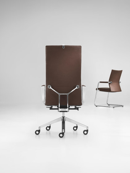 DIAGON Swivel chair | Sillas de oficina | Girsberger