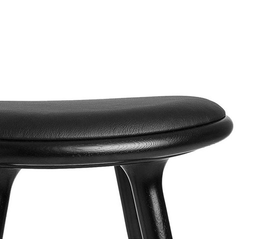 Low Stool - Black Stained Beech - 47 cm | Taburetes | Mater