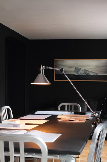 LAMPE GRAS - N°205 black | Table lights | DCW éditions