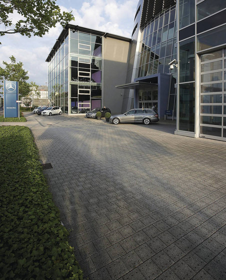 AquaSix Granite bright | Concrete / cement flooring | Metten