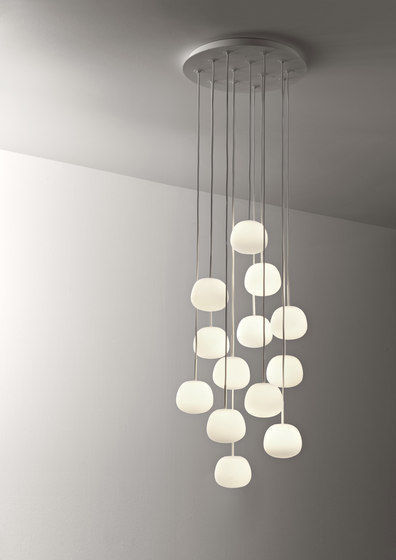 Mochi F07 A33 01 | Suspended lights | Fabbian