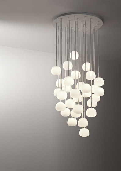 Mochi F07 A31 01 | Suspended lights | Fabbian