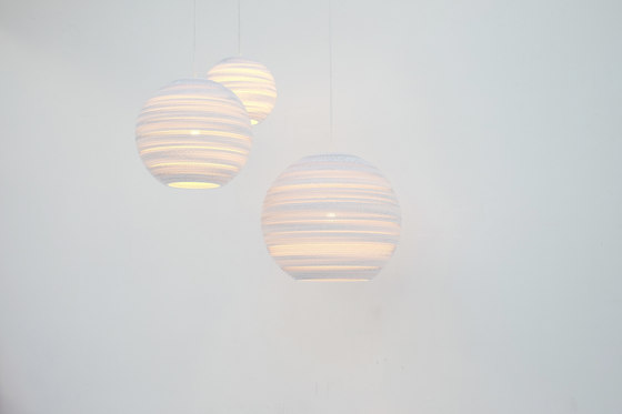 Moon14 Natural Pendant | Lámparas de suspensión | Graypants
