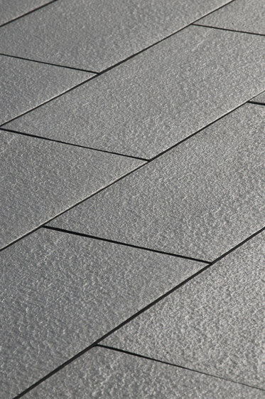 Soreno Shale grey | Concrete panels | Metten