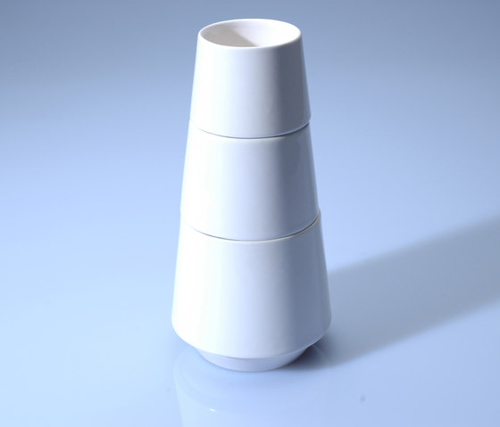 Habit porcelain cup medium | Dinnerware | Covo