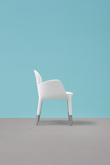 Ester 696 | Chairs | PEDRALI