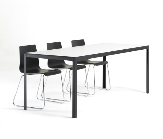 Kant Table | Dining tables | 8000C
