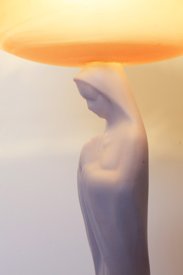 Madonna Table Lamp | Luminaires de table | Curiousa&Curiousa