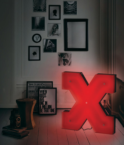 Graphic Lamp X | Luminaires de table | Delightfull