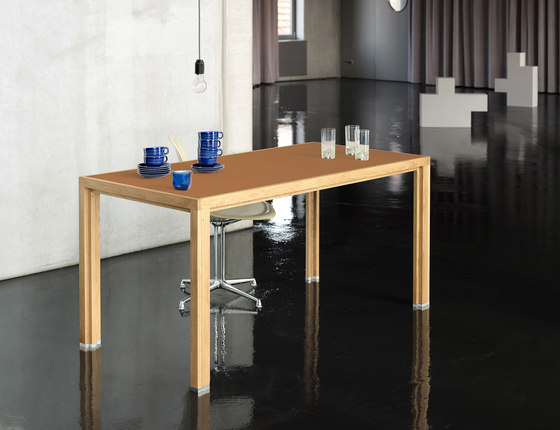 Gastronomy table solid wood pinewood | Contract tables | Alvari
