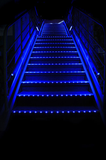 Alu Stair 2 | Lampade pavimento | LEDsON