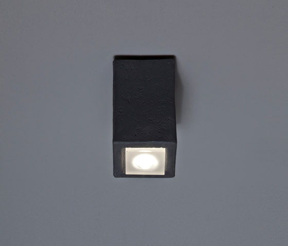 Smith P124 - Outdoor | Wall lights | Toscot
