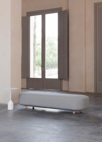Common sofas | benches | Canapés | viccarbe