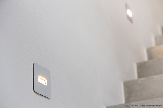 oneLED wall luminaire down | Lámparas de pared | oneLED