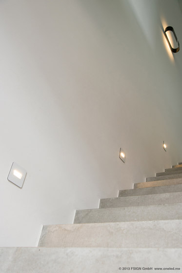 oneLED wall luminaire down | Lampade parete | oneLED