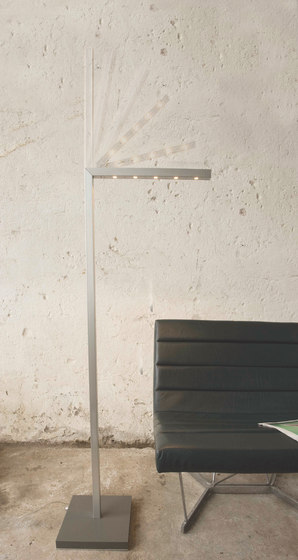 ULTIMO free standing light | Lámparas de pie | FERROLIGHT Design
