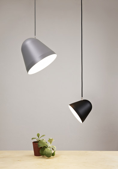 Tilt S pendant light grey | Lámparas de suspensión | Nyta