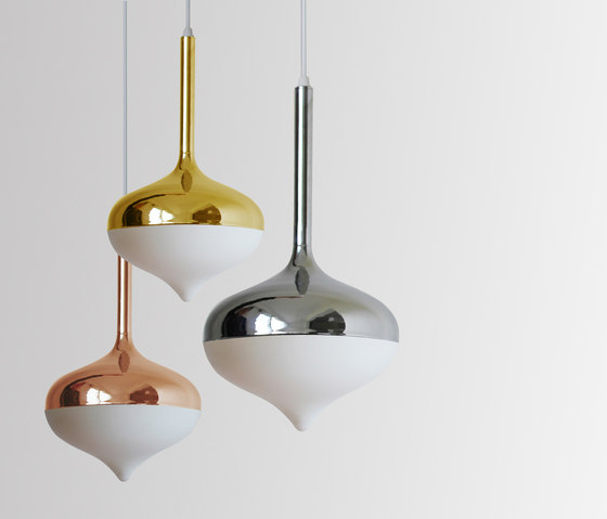 Spun Small Pendant Lamp Gold | Suspended lights | Evie Group