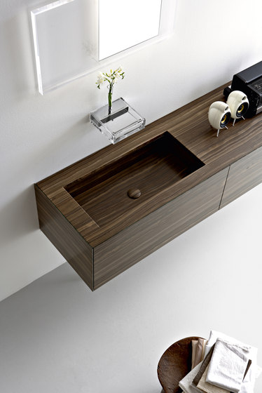 Steel tap-shelf | Robinetterie pour lavabo | Toscoquattro