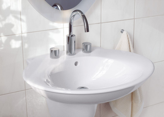 Celia 4-Loch-Badearmatur | Bath taps | Ideal Standard