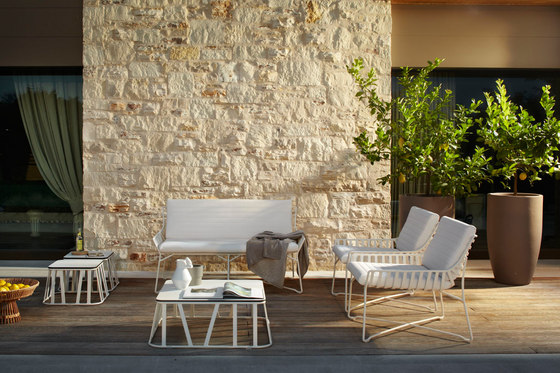 Hamptons Graphics 9733 armchair | Sessel | ROBERTI outdoor pleasure
