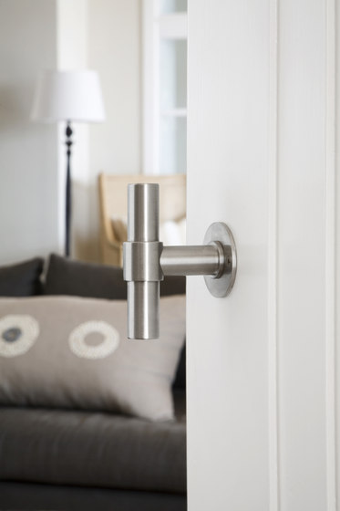 ONE PBL15P236 | Lever handles | Formani