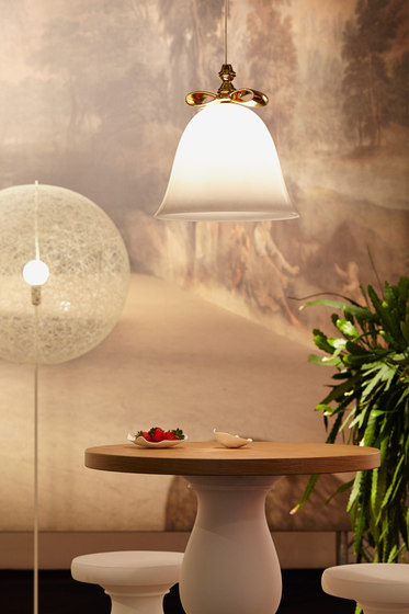 Bell Lamp Smoke Small | Suspended lights | moooi