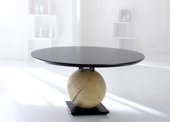 Globe | Dining tables | Schulte Design