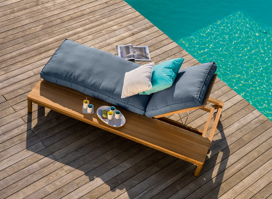 New Hampton add-on table | Sun loungers | Weishäupl