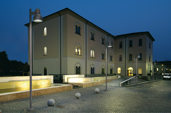 Focus LED | Outdoor floor-mounted lights | Simes