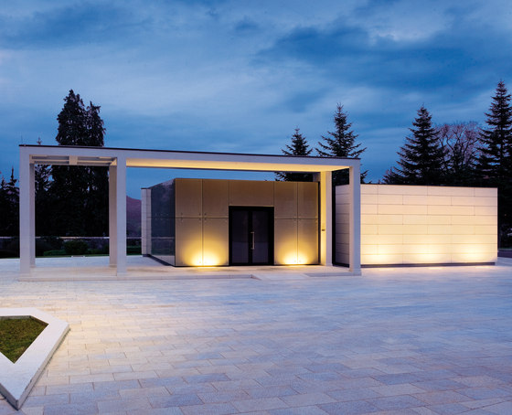 Linear | Outdoor recessed lighting | Simes