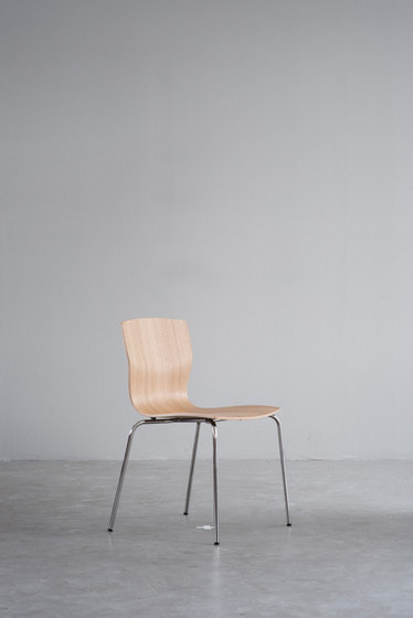 Butterfly Wood chair | Sedie | Magnus Olesen